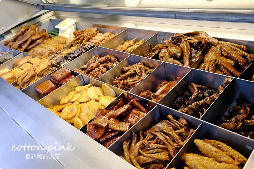 台中東山鴨頭推這家！忠孝夜市旁小路珍東山鴨頭開攤訂單就接不完 - 棉花糖的天空