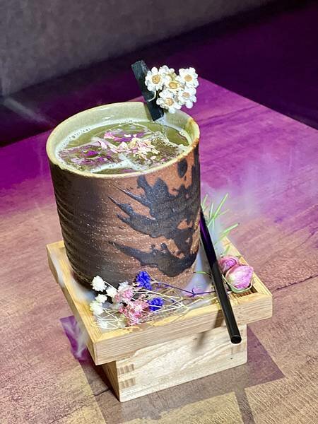 [西門美食] RayDarts 飛鏢運動酒吧 神仙系調酒+餐酒美食 #台北萬華區西門町酒吧/餐酒館 @蛋寶趴趴go