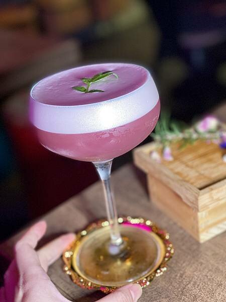 [西門美食] RayDarts 飛鏢運動酒吧 神仙系調酒+餐酒美食 #台北萬華區西門町酒吧/餐酒館 @蛋寶趴趴go