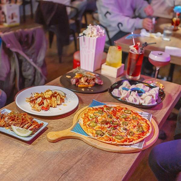 台北 萬華區 RayDarts 飛鏢運動酒吧 23.jpeg