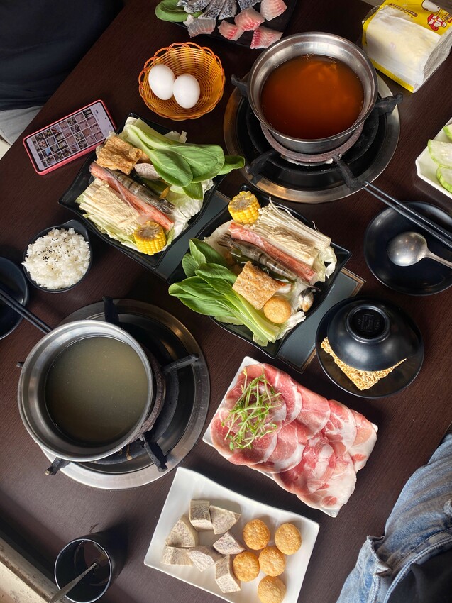 [台中豐原] 覓湯庭園鍋物｜隱身在巷弄內的日式建築｜一秒進入湯婆婆油屋｜豐原親子餐廳｜全豐原最大的兒童遊戲沙坑｜內附菜單 - 萍姐愛分享