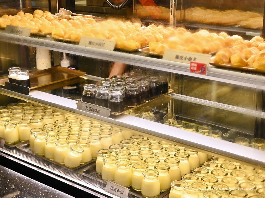 台中市南屯區台中麻辣鍋吃到飽推薦，和牛吃到飽最低只要798元起，新菜單上市，於台中五權西店出示本篇文章於指定時間用餐再享優惠！