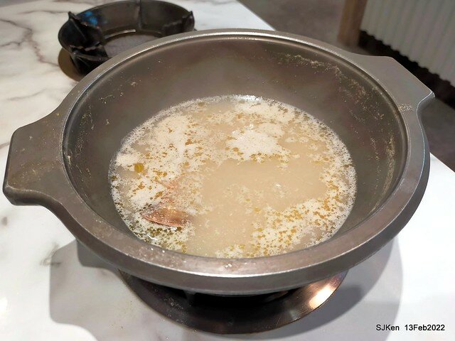 「老先覺土城火鍋店」(Hot pot store), Tushen area, HsinPei city, Taiwan, SJKen, Feb 13, 2022.