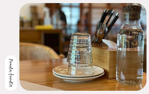 新築窟 | 新竹超美日式翻新老宅，一品亞洲創意蔬食料理~!