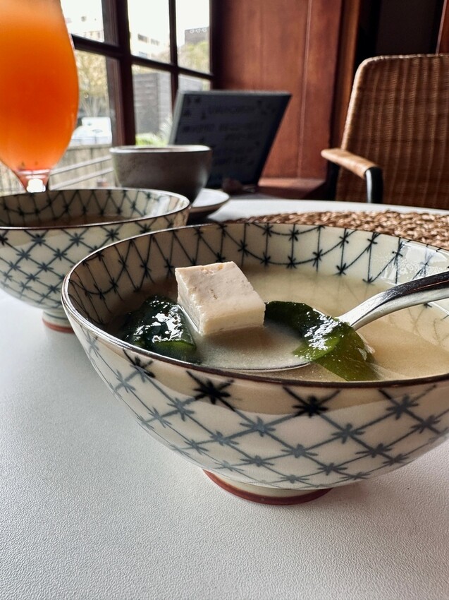 LINE_ALBUM_新竹 新築窟 蔬食 素食 老宅_231225_2.jpg