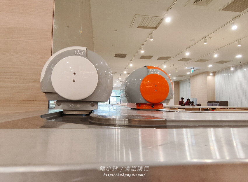 台南。歸仁》聚豐樓(台灣新知味)(台南三井店)可愛的子彈列車送餐