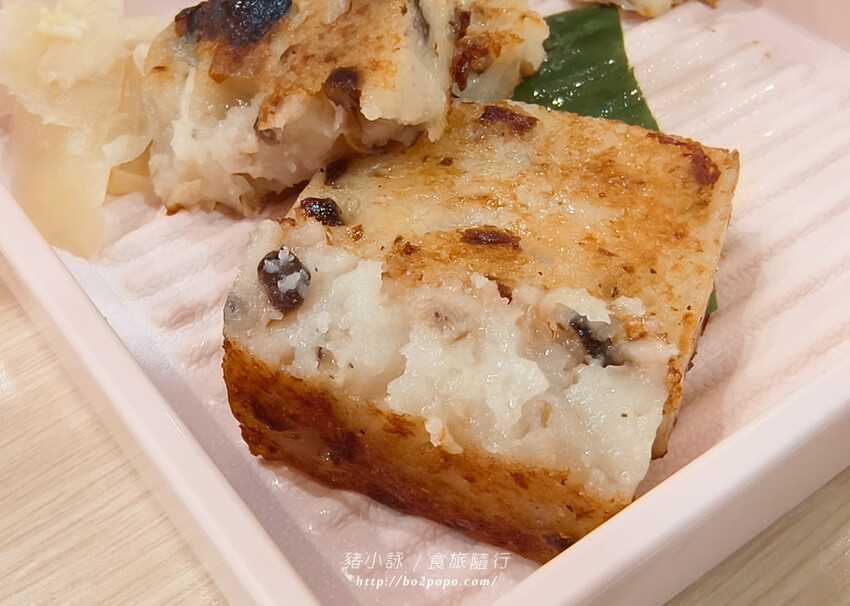 台南。歸仁》聚豐樓(台灣新知味)(台南三井店)可愛的子彈列車送餐