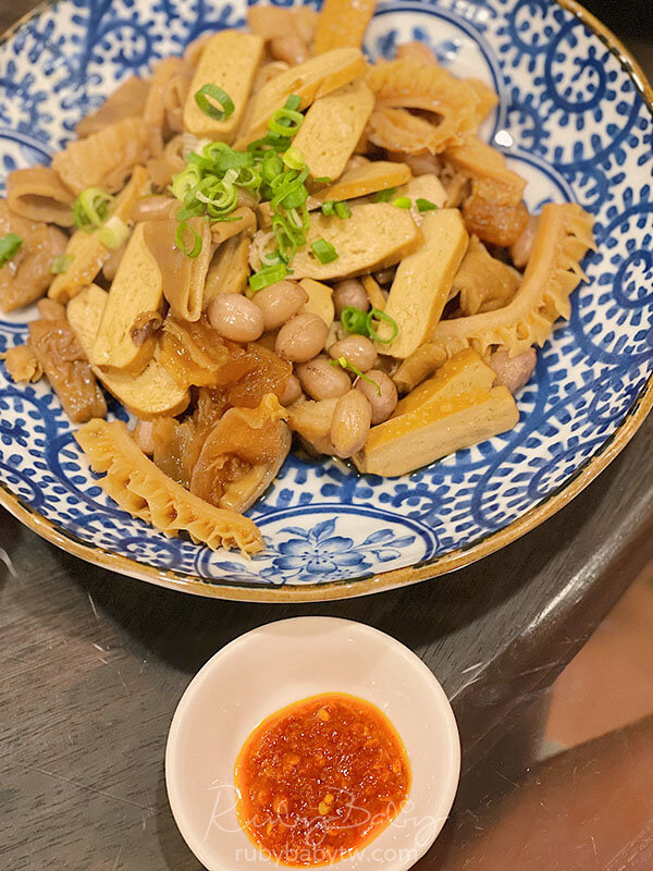 【食記】【台北大安】明星藝人都愛!飄香40年老饕推薦|黑武士麻辣火鍋