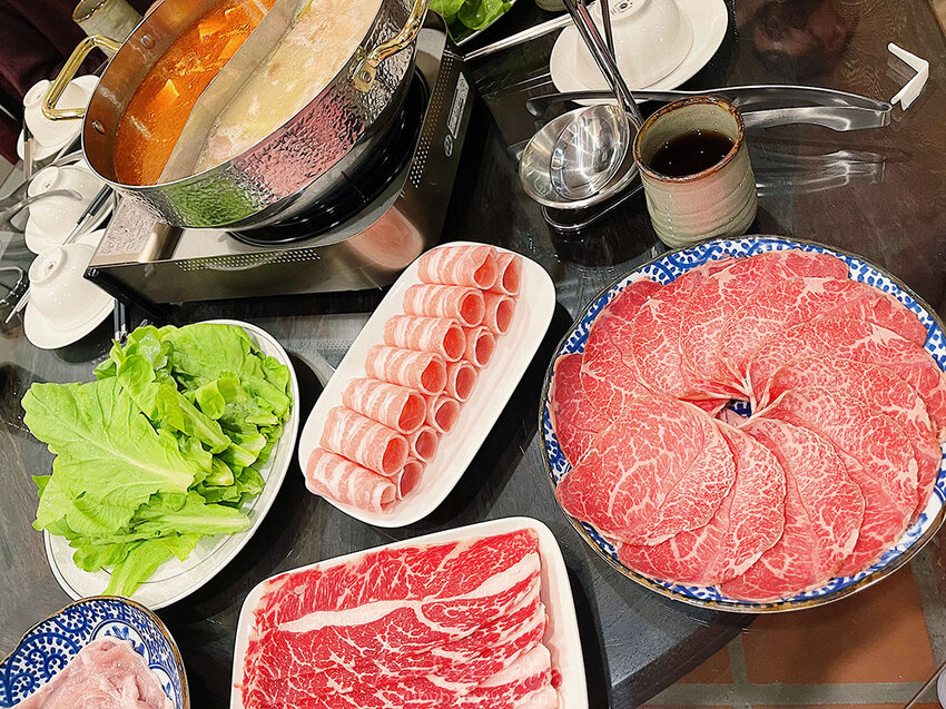 【食記】【台北大安】明星藝人都愛!飄香40年老饕推薦|黑武士麻辣火鍋