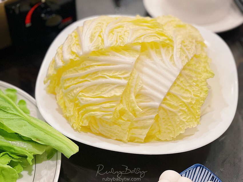 【食記】【台北大安】明星藝人都愛!飄香40年老饕推薦|黑武士麻辣火鍋