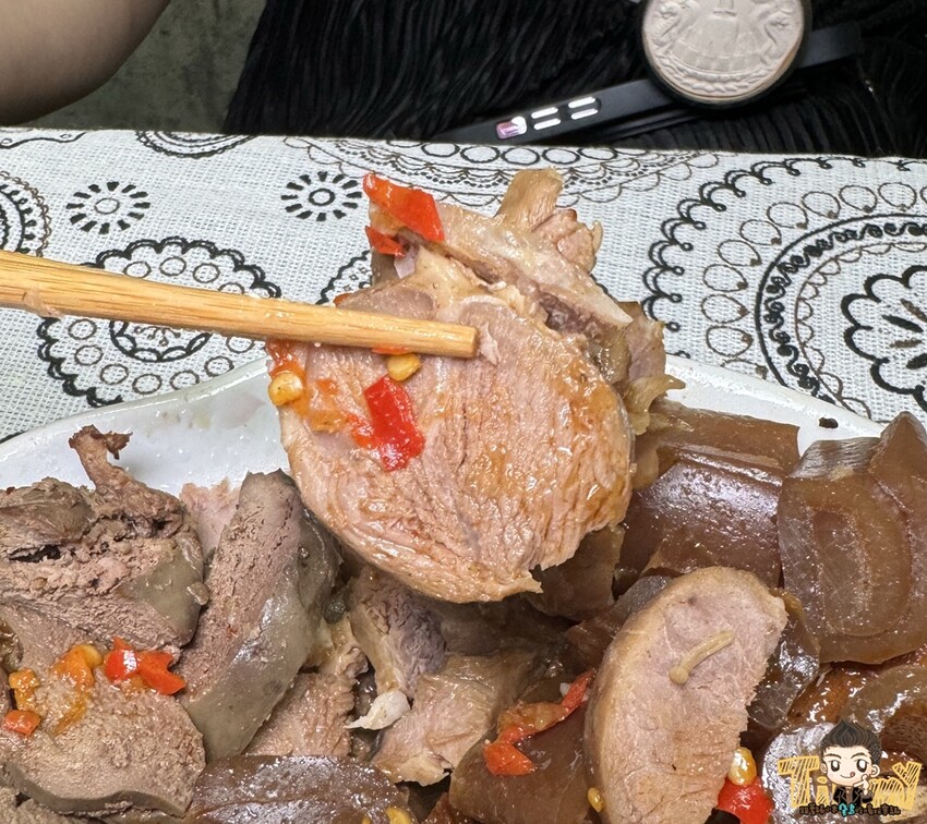 新竹縣竹北市竹北超高人氣的秘醬滷味搬家囉！ 被網友評選全台最強冷滷味連鎖品牌就是這一家！ 濃郁醬香冷滷味讓人一吃難忘！ (菜單營業時間地址電話) - 跟著踢小米吃喝玩樂趣