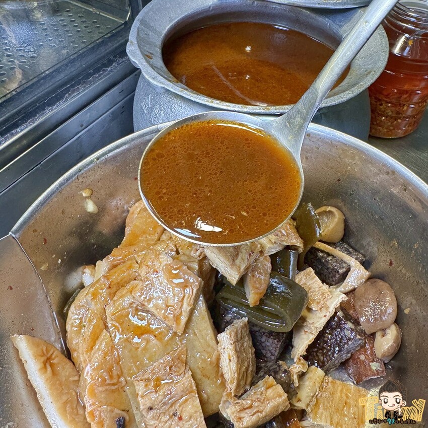 新竹縣竹北市竹北超高人氣的秘醬滷味搬家囉！ 被網友評選全台最強冷滷味連鎖品牌就是這一家！ 濃郁醬香冷滷味讓人一吃難忘！ (菜單營業時間地址電話) - 跟著踢小米吃喝玩樂趣