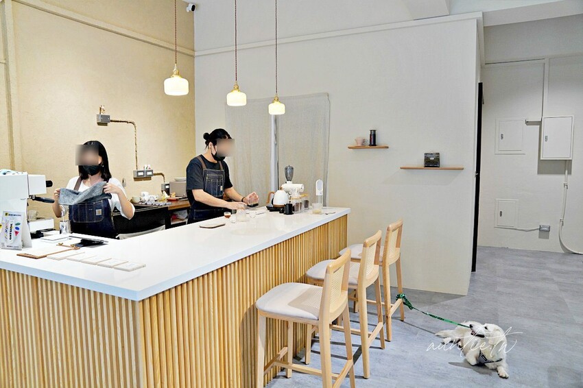 【台北】士林|Chüan Chuan 捲捲,激推雙重口味焦糖肉桂捲,香草布丁,士林必訪咖啡廳推薦