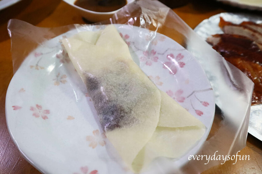 片鴨的肉質很鮮嫩多汁,不會柴柴的難咬,