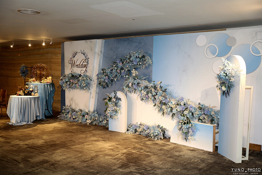 台中市東區天圓好料上桌！2023-2024春酒尾牙不能錯過的精緻美饌奢｜台中天圓地方婚宴會館