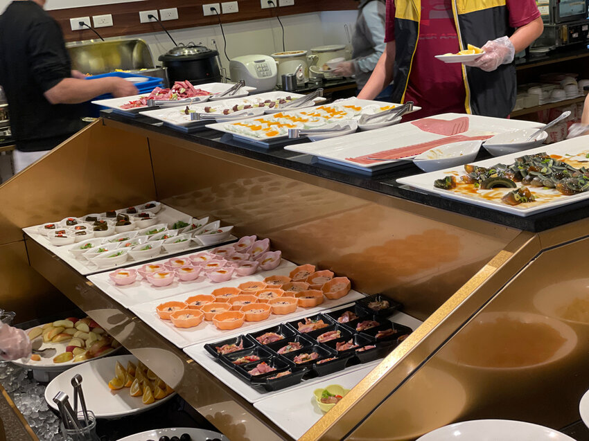 沐恩遠東溫泉渡假飯店 ▏每間房間都有浴池 四人房含早餐3000有找 還不收進口袋。溫泉SPA池、親子遊戲室 離湯圍溝公園3分鐘。礁溪飯店 / 宜蘭飯店