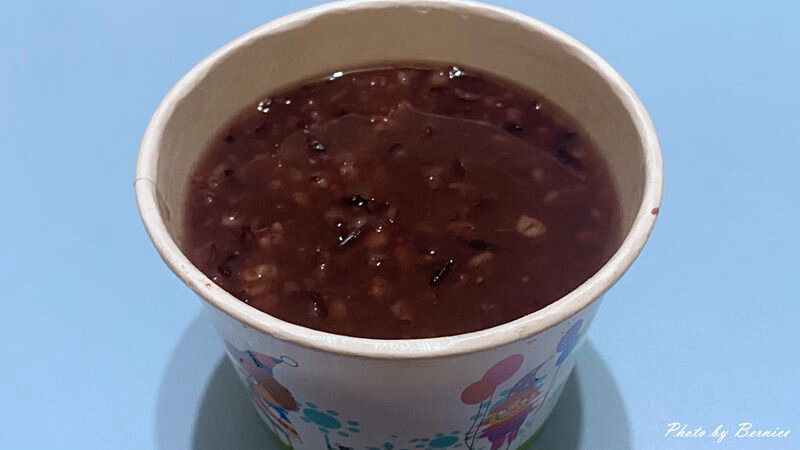 周媽媽鹹水雞~食材新鮮價格實惠每每經過必掏荷包滿足口腹之慾 @Bernice的隨手筆記