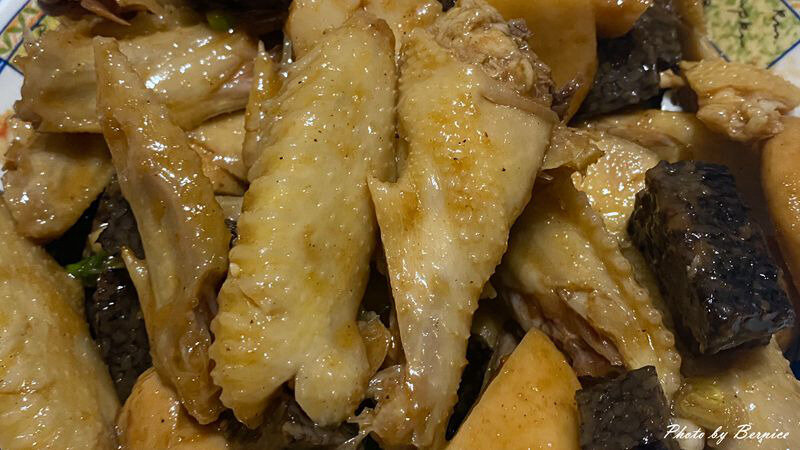 周媽媽鹹水雞~食材新鮮價格實惠每每經過必掏荷包滿足口腹之慾 @Bernice的隨手筆記