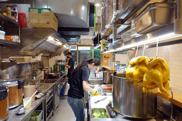 國父紀念館多國風味的台北南洋料理-信義安和有樂海南雞,海南雞飯、肉骨茶、叻沙麵超好吃的台北新加坡美食餐廳