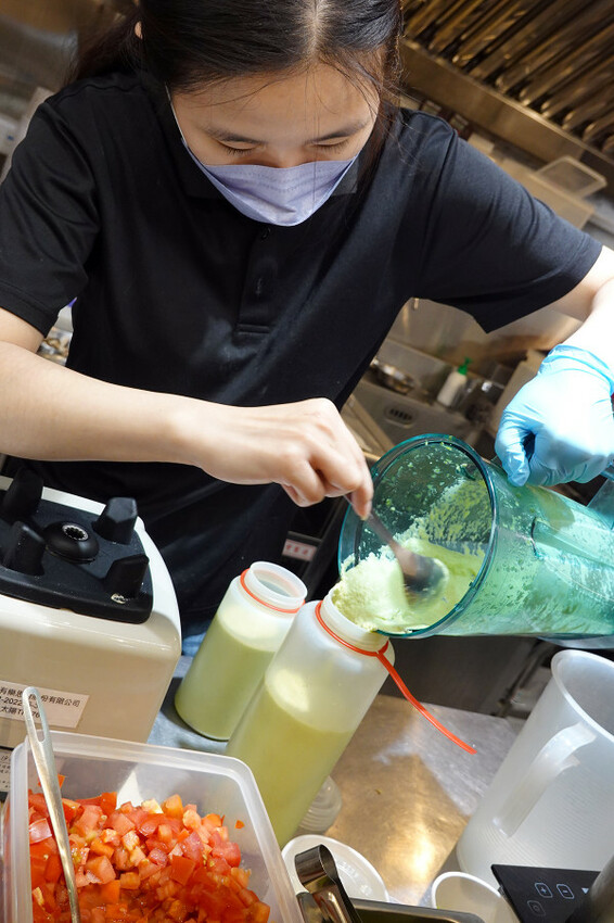 國父紀念館多國風味的台北南洋料理-信義安和有樂海南雞,海南雞飯、肉骨茶、叻沙麵超好吃的台北新加坡美食餐廳