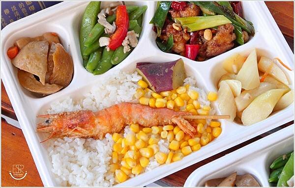 茶字點桃園便當店 (1).JPG