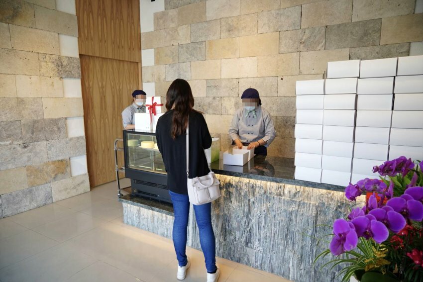 【台中美食】讓一糖蛋糕專賣店．只賣一種檸檬蛋糕，軟綿滑順又涮嘴!