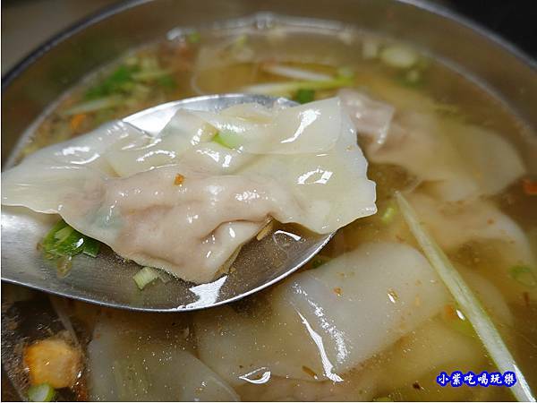 餛飩湯-玉里橋頭麵 (1).jpg 餛飩湯-玉里橋頭麵 (1).jpg