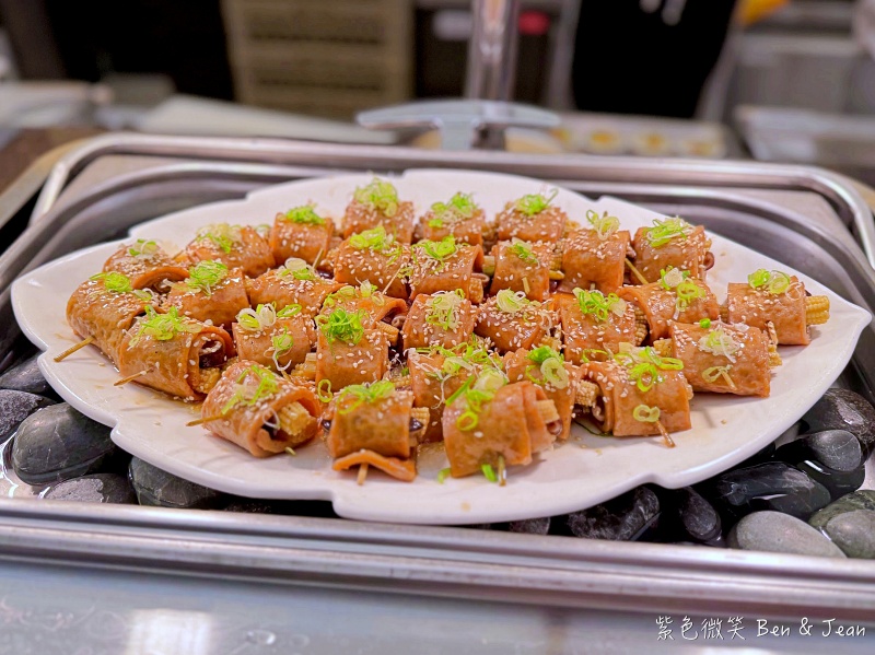 宜蘭吃到飽！蘭城百匯自助餐廳3.5小時吃到飽，帝王蟹、天使紅蝦、烤鴨無限吃。