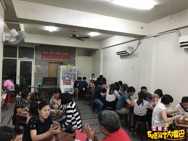 宜蘭市美食肉羹》傳承蒜味肉羹菜單價位大公開！在地人的老口味特色肉羹～推薦蒜味肉羹、肉羹麵、肉羹米粉。