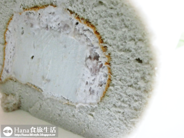 奕順軒 鮮芋奶凍捲 | 宜蘭人氣拌手禮 團購美食 吃的到芋頭顆粒 濃郁奶香氣 蛋糕體和奶凍一起入口十分協調