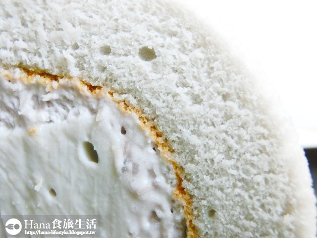 奕順軒 鮮芋奶凍捲 | 宜蘭人氣拌手禮 團購美食 吃的到芋頭顆粒 濃郁奶香氣 蛋糕體和奶凍一起入口十分協調