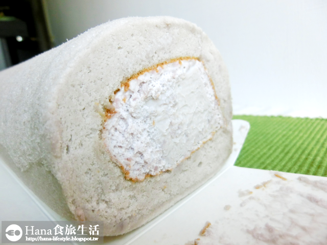 奕順軒 鮮芋奶凍捲 | 宜蘭人氣拌手禮 團購美食 吃的到芋頭顆粒 濃郁奶香氣 蛋糕體和奶凍一起入口十分協調