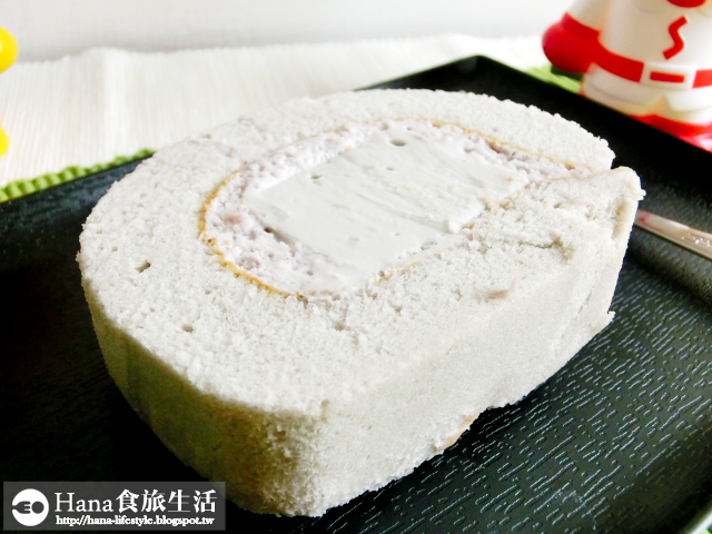 奕順軒 鮮芋奶凍捲 | 宜蘭人氣拌手禮 團購美食 吃的到芋頭顆粒 濃郁奶香氣 蛋糕體和奶凍一起入口十分協調