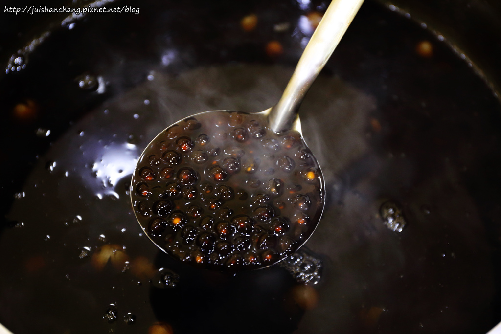 【食║宜蘭】壯圍阿國海鮮～令人意想不到藏在倉庫裡的美食，終於吃到傳說中的海鮮，果然是尚青啦！！！