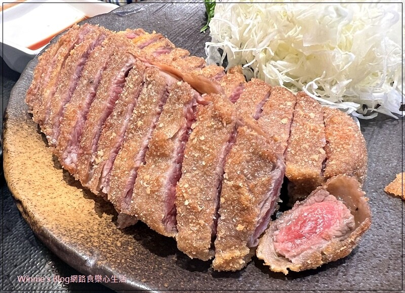 炸牛元村林口店(林口三井outlet好吃美食+林口美食+日本美食+烤炸牛排+白飯高麗菜絲吃到飽) 12.jpg