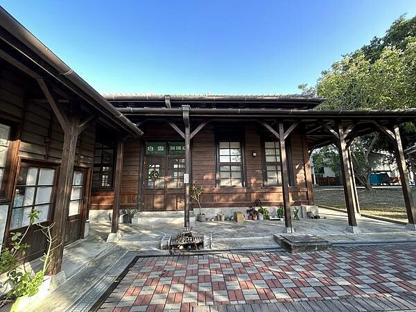 【台南南區】白雪珈琲店～塩埕出張所，木造古蹟，日式喫茶店，秒