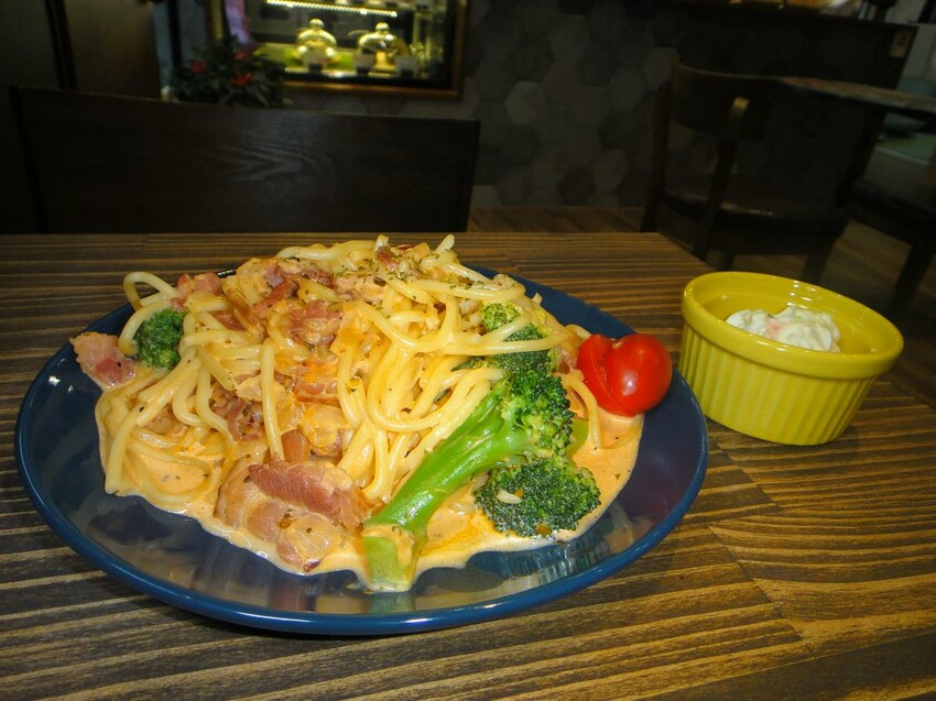 【美食】「斯丹蔓cafe」三重咖啡廳推薦,三重純手工甜點蛋糕、三重下午茶推薦 (附菜單)