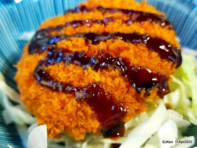 「肌丼先生」壽喜燒舒肥雞湯烏龍與起司可樂餅(Japanese SukiyakiDon Udon noodle & Cheese Korokke), SJKen, Taipei, Taiwan, Apr 11, 2022.