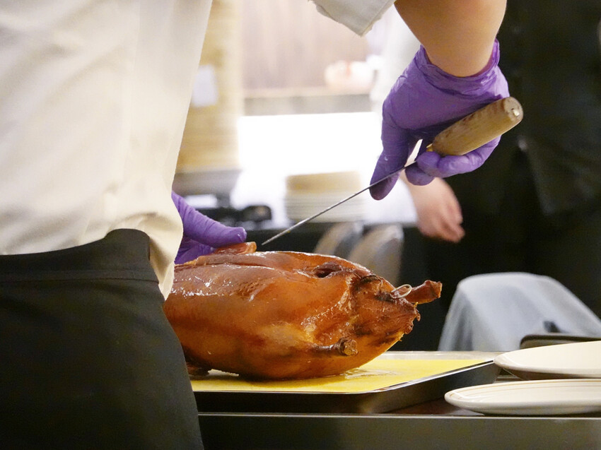 台北士林—典華雅聚士林店|粵菜港點經典創新兼具 烤鴨龍蝦豪華 台北士林—典華雅聚士林店|粵菜港點經典創新兼具 烤鴨龍蝦豪華