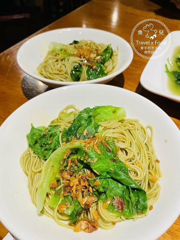 坪林百年老宅餐廳，幸福小廚｜提供環境舒適的自助泡茶區與在地特色佳餚，記得來杯茶香冰淇淋！ @魚兒 x 牽手明太子的「視」界旅行