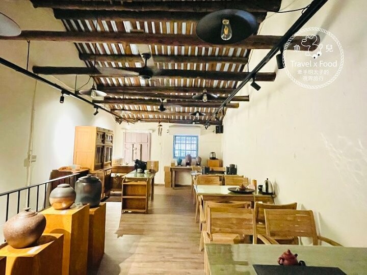 坪林百年老宅餐廳，幸福小廚｜提供環境舒適的自助泡茶區與在地特色佳餚，記得來杯茶香冰淇淋！ @魚兒 x 牽手明太子的「視」界旅行