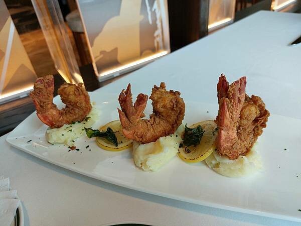 台北市信義區|【Smith & Wollensky Taipei】史密斯華倫斯基頂級牛排餐廳,享有101絕佳景觀,巴菲特最愛牛排