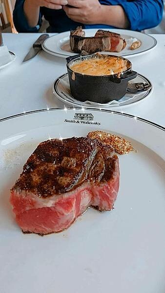 台北市信義區|【Smith & Wollensky Taipei】史密斯華倫斯基頂級牛排餐廳,享有101絕佳景觀,巴菲特最愛牛排