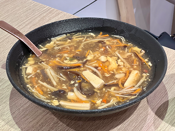 【台北中山區美食】芳珍蔬食 x 八方雲集蔬食新品牌，顛覆素食