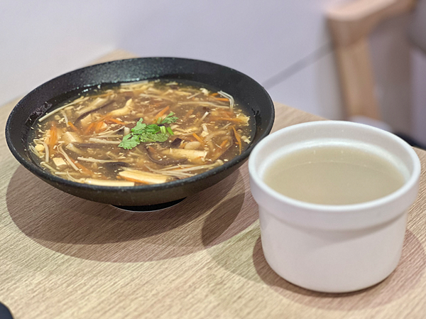 【台北中山區美食】芳珍蔬食 x 八方雲集蔬食新品牌，顛覆素食
