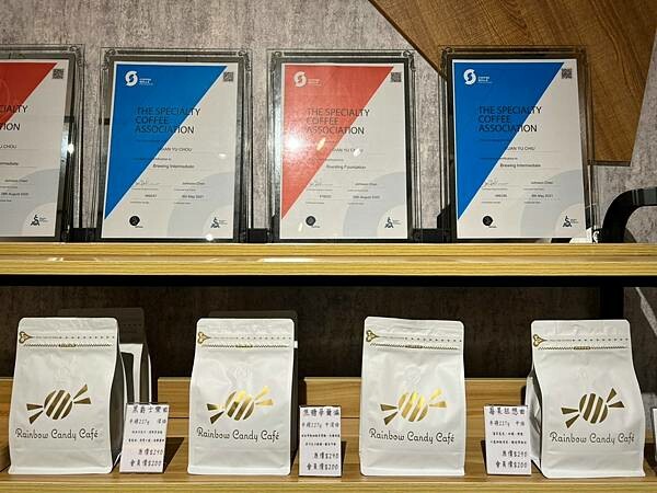 LINE_ALBUM_202252 _2_220502_1.jpg