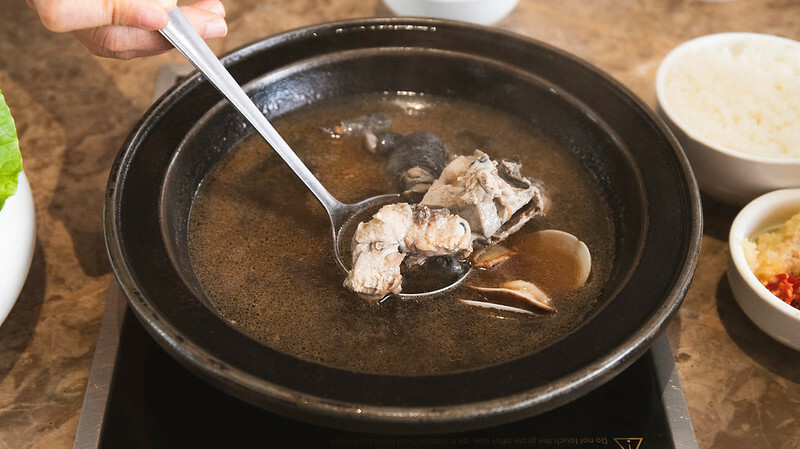 台中市西屯區台中｜Hot pot  : 正妹最愛宵夜名店 狂一鍋/萬客石鍋/石二鍋  更愛這款「自助吧吃到飽」