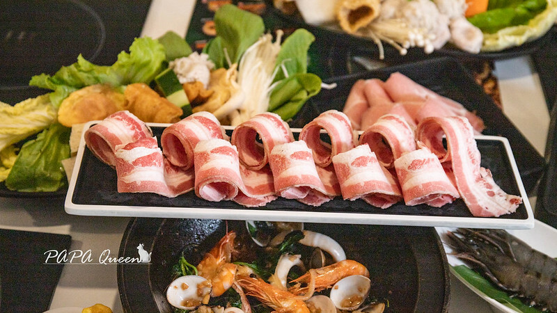 台中市西屯區台中｜Hot pot  : 正妹最愛宵夜名店 狂一鍋/萬客石鍋/石二鍋  更愛這款「自助吧吃到飽」