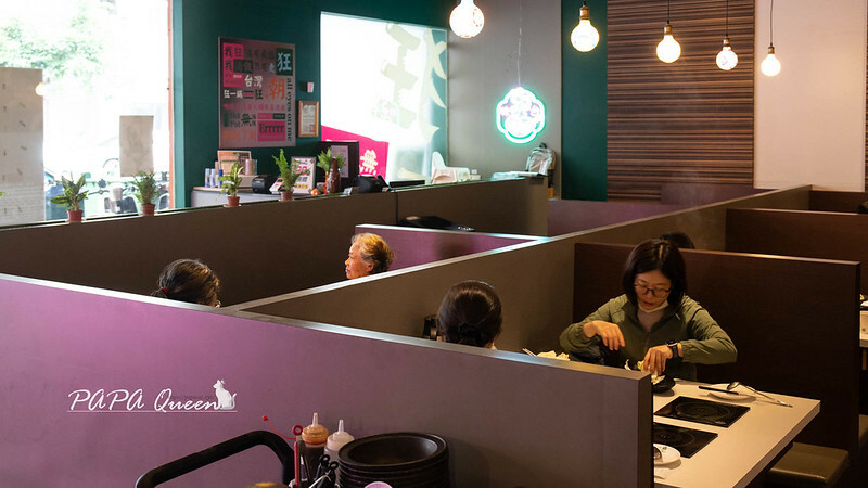 台中市西屯區台中｜Hot pot  : 正妹最愛宵夜名店 狂一鍋/萬客石鍋/石二鍋  更愛這款「自助吧吃到飽」