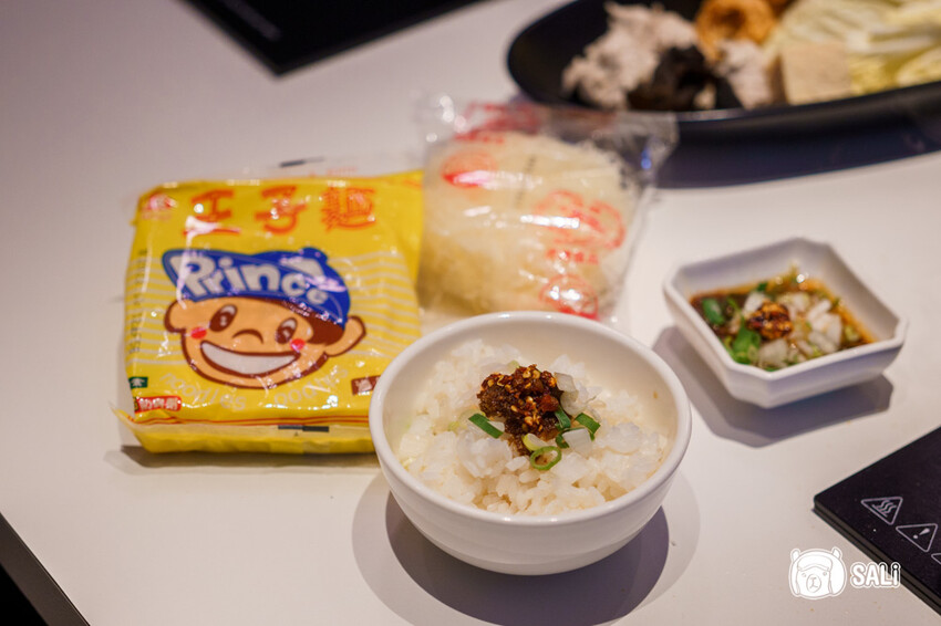 狂一鍋 台中漢口店|超人氣排隊名店,最潮必吃台式火鍋,還有自助吧吃到飽